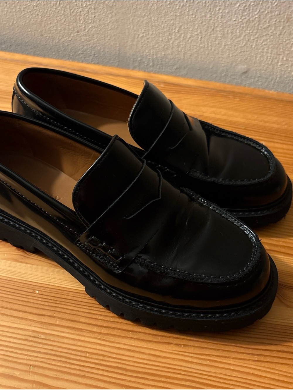 Thursday Boot Company Black Leather Women's “Penny” Loafers Size 6